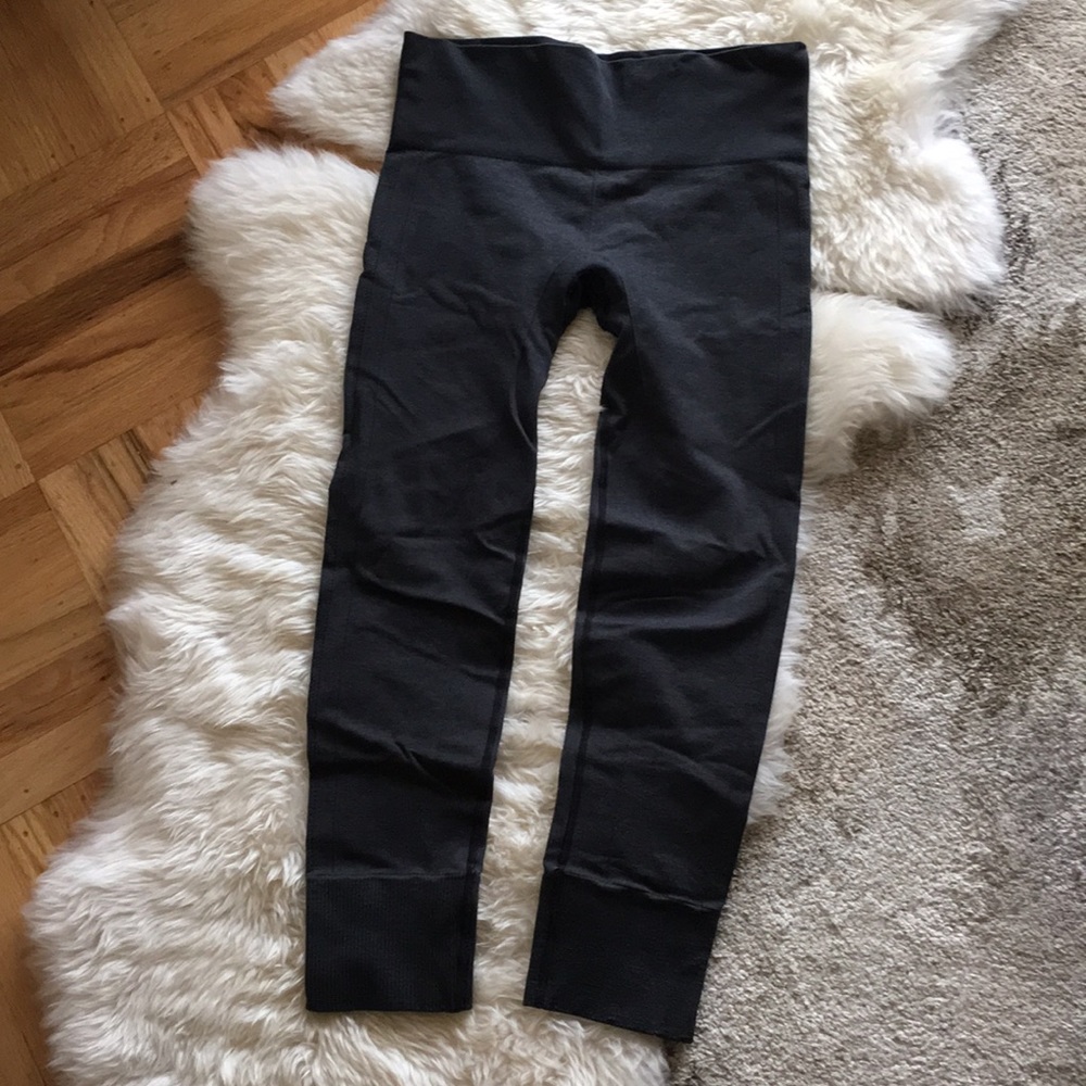 Lululemon "Ebb to Street Pant"